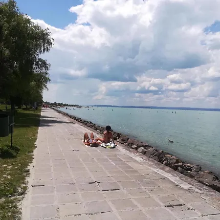House And Apts. In Siofok/balaton 34362 Apartment