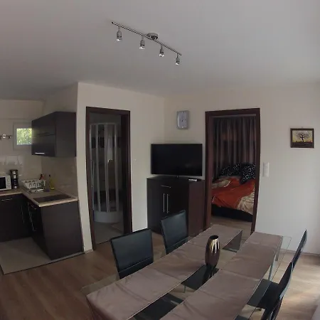 Apartment House And Apts. In Siofok/balaton 34362 Siófok
