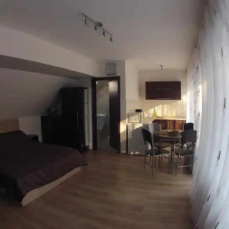 House And Apts. In Siofok/balaton 34362 Apartment *